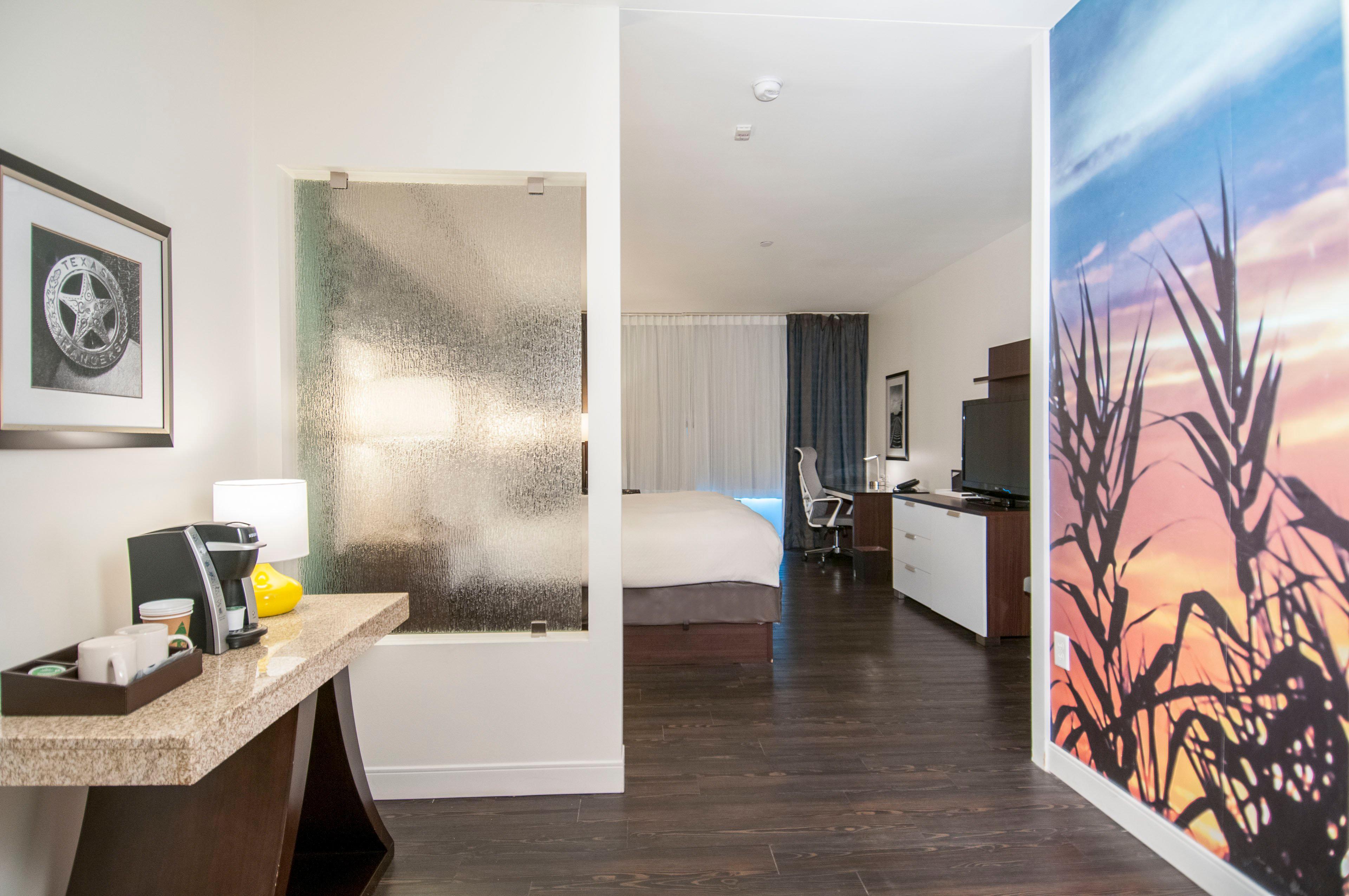 Hotel Indigo Waco By Ihg Exterior photo