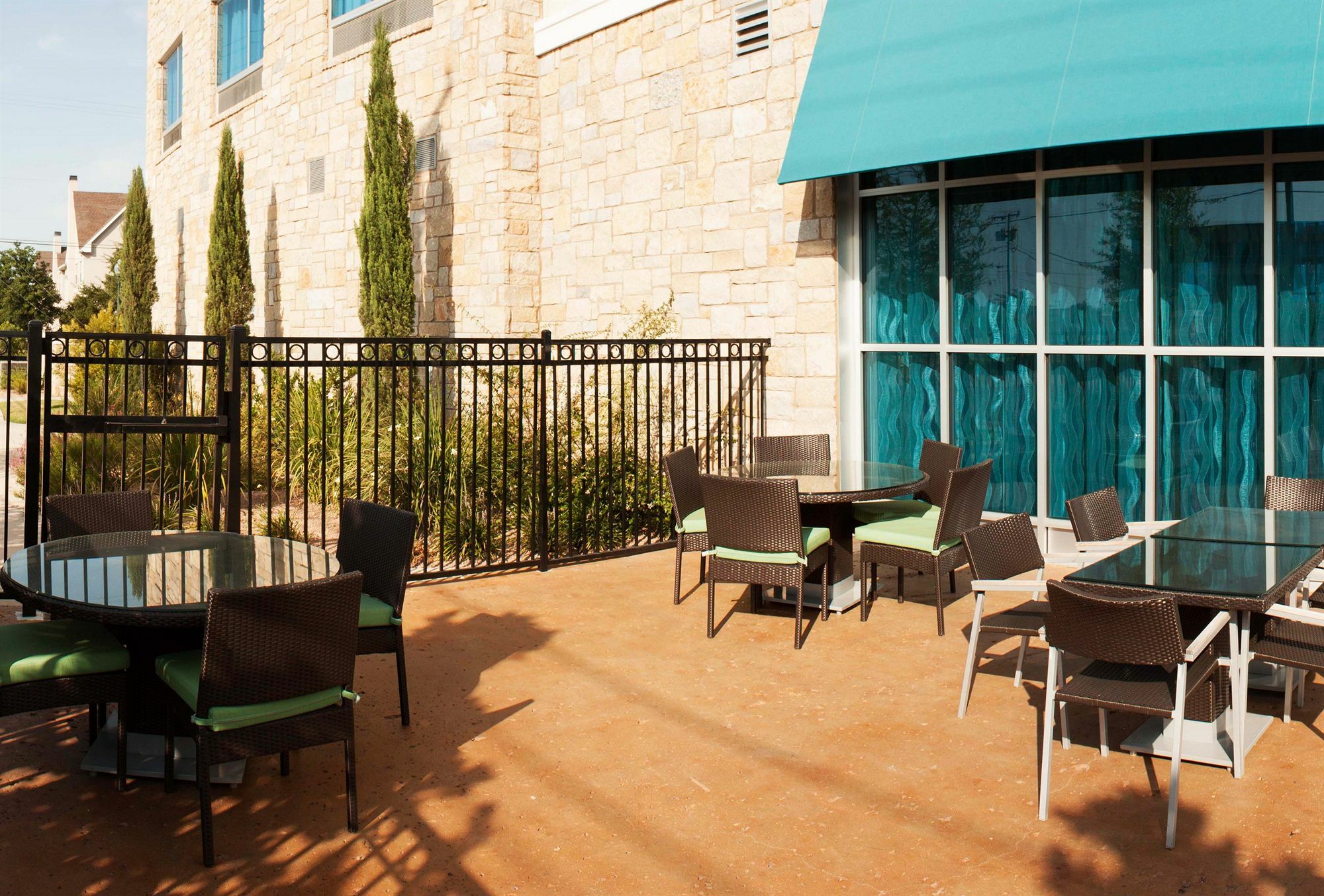 Hotel Indigo Waco By Ihg Restaurant photo
